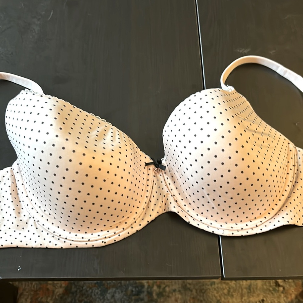 Body pink polka dot by Victoria Secret 34DDD